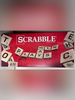 Hasbro Scrabble Classic Board Game - like new !